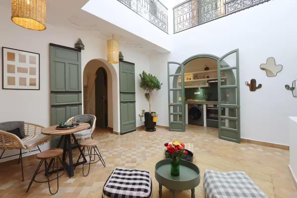 Riad Ptit Kech, Bassin Terrasse - Petits Dejeuners Μαρακές Εξωτερικό φωτογραφία
