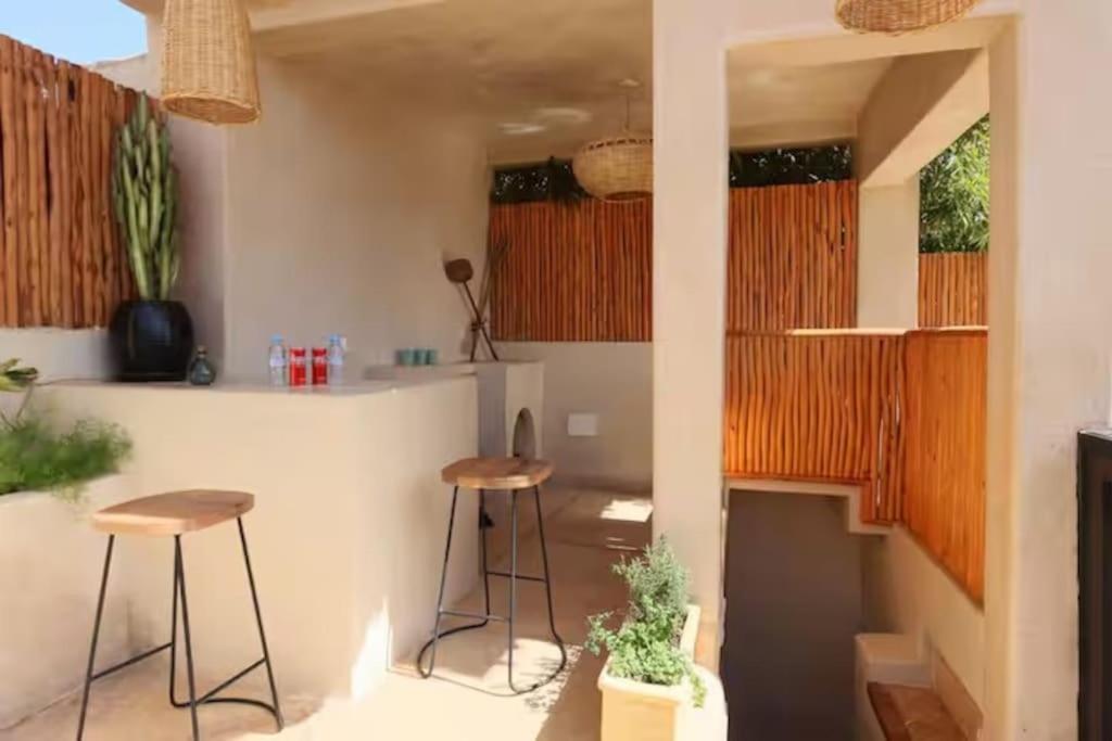 Riad Ptit Kech, Bassin Terrasse - Petits Dejeuners Μαρακές Εξωτερικό φωτογραφία